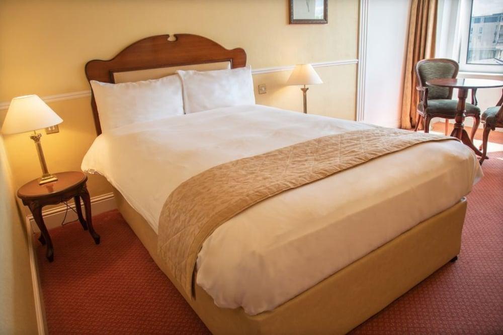 טראלי Brandon Hotel Conference & Leisure Centre מראה חיצוני תמונה
