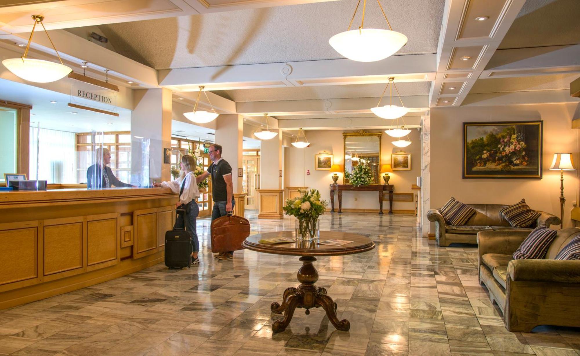 טראלי Brandon Hotel Conference & Leisure Centre מראה חיצוני תמונה
